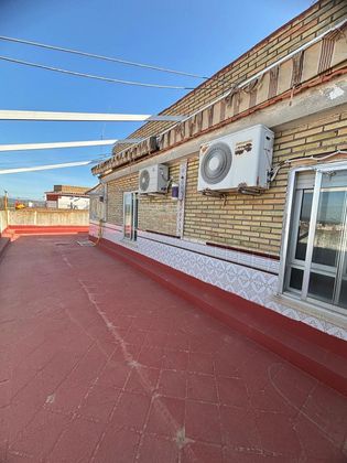Foto 1 de Àtic en venda a El Pilar - La Estación de 2 habitacions amb terrassa i aire acondicionat