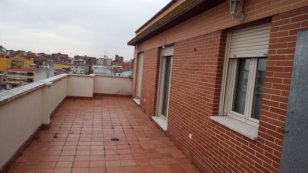 Foto 2 de Àtic en lloguer a El Pilar - La Estación de 2 habitacions amb terrassa i mobles