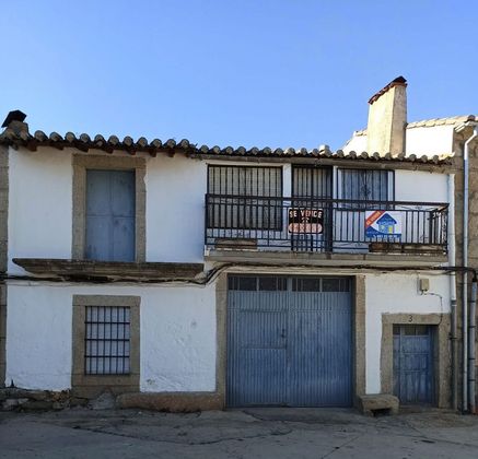 Foto 2 de Casa en venta en plaza De España de 4 habitaciones con terraza y garaje