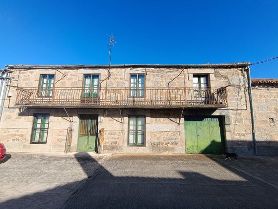Foto 2 de Casa en venda a San Bartolomé de Corneja de 6 habitacions amb garatge i balcó
