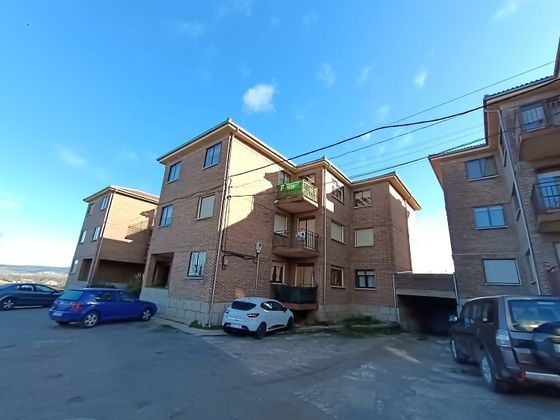 Foto 1 de Venta de piso en Piedrahíta de 4 habitaciones con terraza y garaje