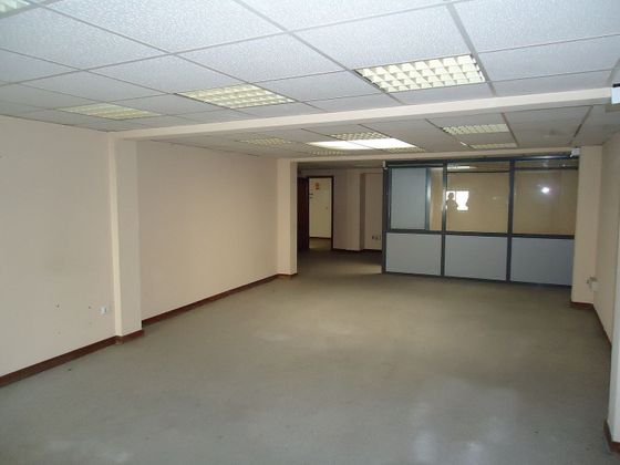 Foto 2 de Oficina en venda a Santo Domingo amb garatge