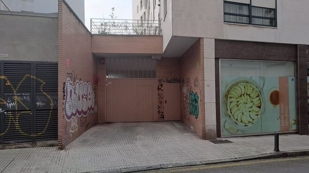 Foto 1 de Garatge en venda a Centro - Gijón de 11 m²