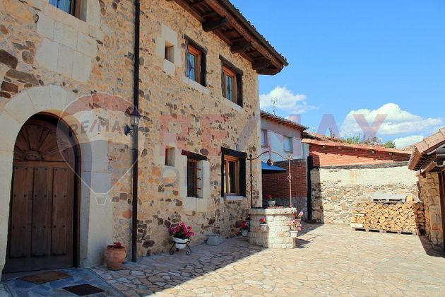 Foto 1 de Casa rural en venda a Santibáñez de la Peña de 8 habitacions amb terrassa i aire acondicionat