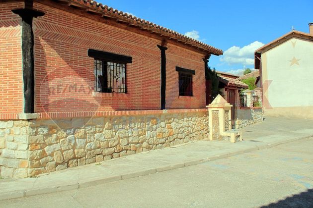 Foto 2 de Venta de casa rural en Santibáñez de la Peña de 8 habitaciones con terraza y aire acondicionado
