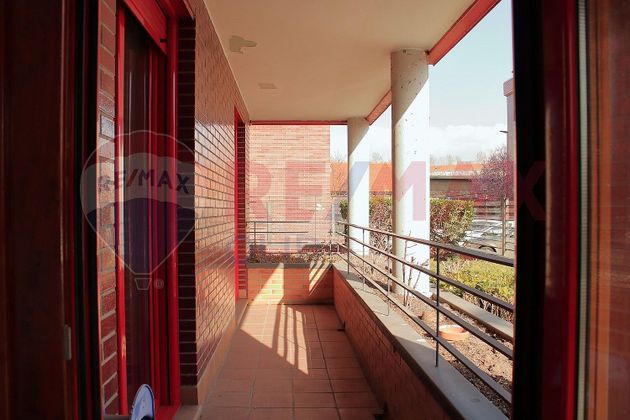 Foto 2 de Pis en venda a Arturo Eyres - La Rubia de 2 habitacions amb terrassa i garatge
