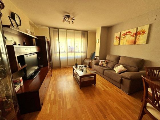 Foto 2 de Dúplex en venda a Peñafiel de 4 habitacions amb terrassa i garatge