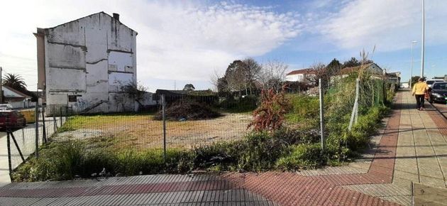Foto 2 de Venta de terreno en A Malata - Catabois - Ciudad Jardín de 392 m²
