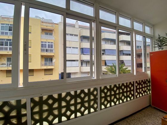 Foto 1 de Venta de piso en calle Juan Sebastián Elcano de 2 habitaciones y 67 m²