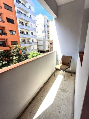 Foto 1 de Pis en venda a Duggi - Rambla - Los Hoteles de 3 habitacions amb balcó i ascensor