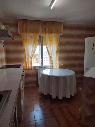 Foto 2 de Xalet en venda a Buñuel de 6 habitacions amb terrassa i aire acondicionat