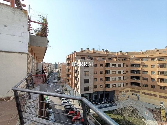 Foto 2 de Venta de piso en Tudela de 3 habitaciones con terraza y garaje