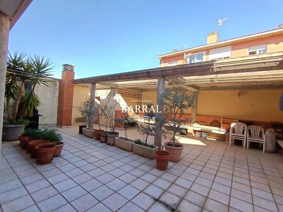 Foto 1 de Casa en venda a Tudela de 4 habitacions amb terrassa i garatge