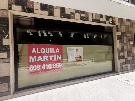 Foto 2 de Local en alquiler en calle Rodríguez Arias con ascensor