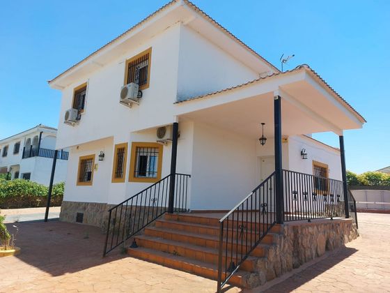 Foto 1 de Xalet en venda a Casar de Escalona (El) de 3 habitacions amb terrassa i piscina