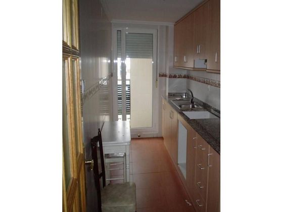 Foto 1 de Venta de piso en calle Hugolino Roldan Salinas de 3 habitaciones con garaje y ascensor
