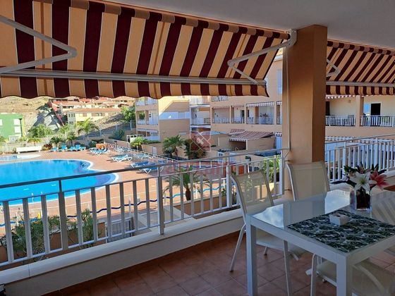 Foto 1 de Venta de piso en Costa Adeje de 3 habitaciones con terraza y piscina