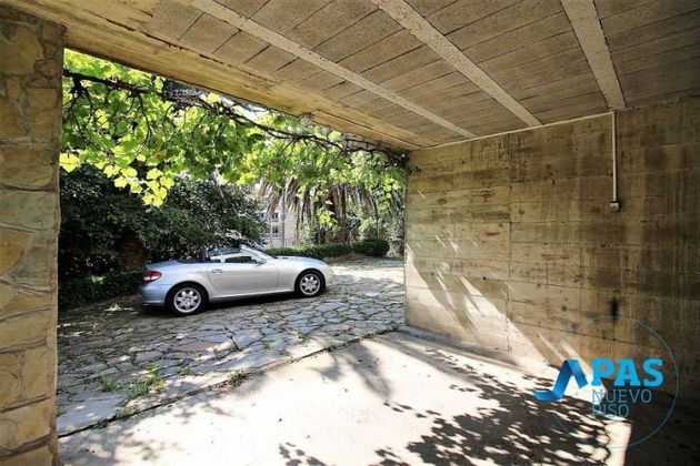 Foto 2 de Xalet en venda a Riotuerto de 5 habitacions amb terrassa i garatge