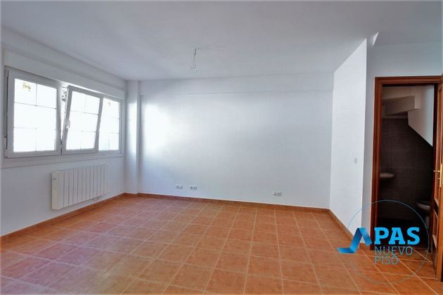 Foto 2 de Casa adossada en venda a Arredondo de 2 habitacions amb garatge i calefacció