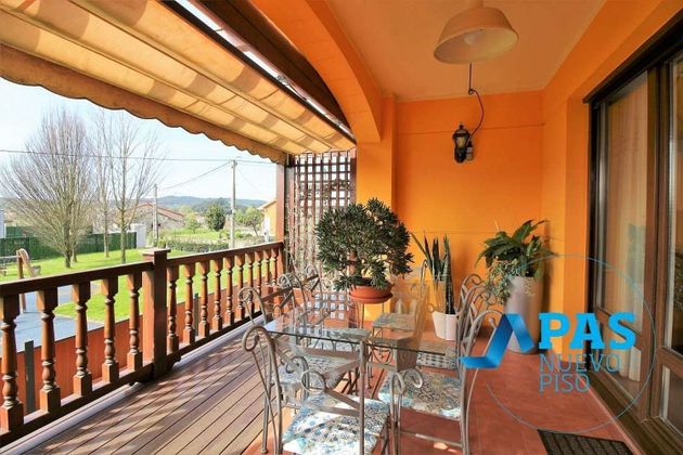 Foto 1 de Xalet en venda a Muriedas de 4 habitacions amb terrassa i garatge