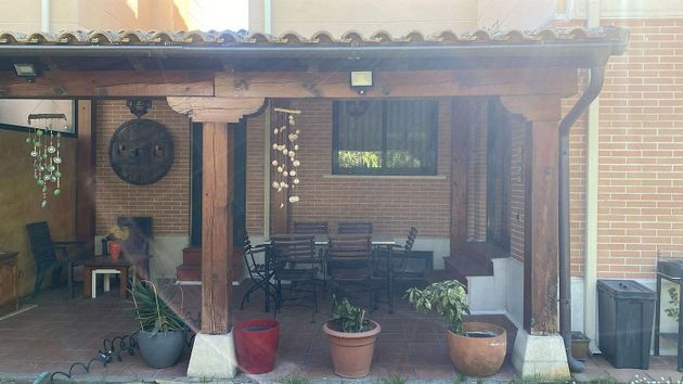 Foto 1 de Casa en venta en Las Villas - Sta Ana de 4 habitaciones con piscina y garaje