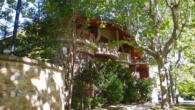 Foto 1 de Xalet en venda a Albelda de Iregua de 10 habitacions amb terrassa i piscina