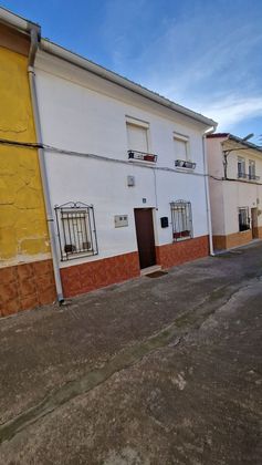 Foto 1 de Venta de casa en Albelda de Iregua de 4 habitaciones con terraza y calefacción