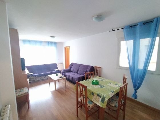 Foto 2 de Venta de piso en calle Garcia del Real de 3 habitaciones con terraza y muebles