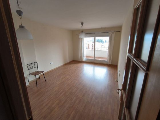 Foto 1 de Piso en alquiler en calle Molinillo de 2 habitaciones con terraza y muebles