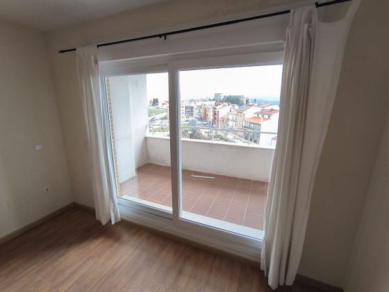 Foto 2 de Piso en alquiler en calle Molinillo de 2 habitaciones con terraza y muebles
