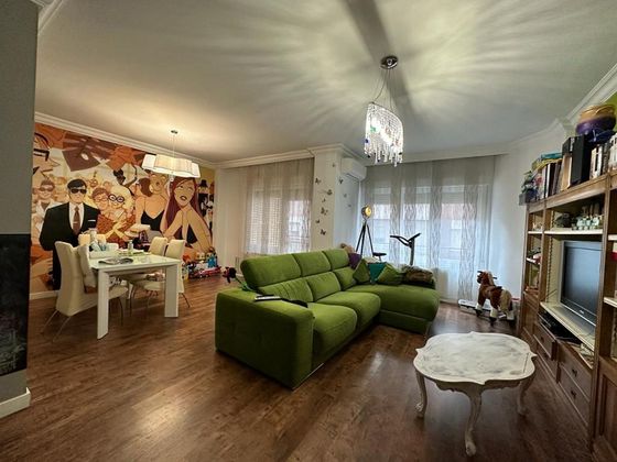 Foto 2 de Venta de piso en Centro - Logroño de 3 habitaciones con terraza y aire acondicionado