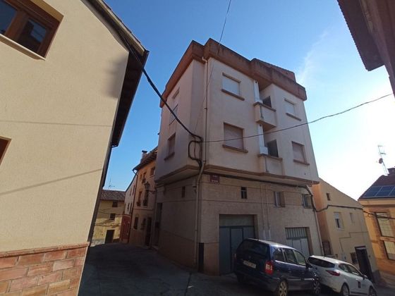 Foto 1 de Casa en venda a Villamediana de Iregua de 4 habitacions amb terrassa i garatge