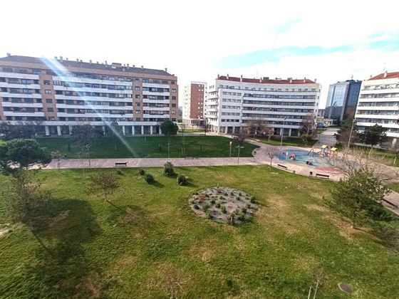 Foto 1 de Venta de piso en Universidad - Los Lirios de 3 habitaciones con terraza y garaje