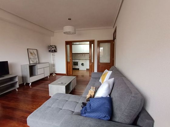Foto 2 de Alquiler de piso en Centro - Logroño de 1 habitación con terraza y muebles