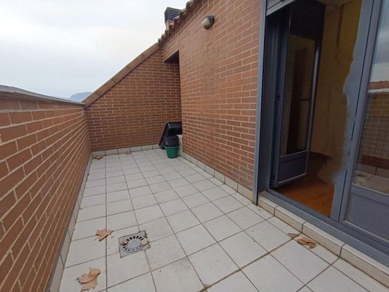 Foto 2 de Dúplex en venda a Villamediana de Iregua de 3 habitacions amb terrassa i garatge