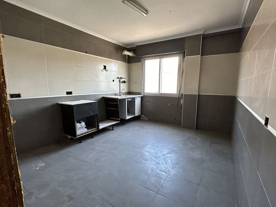 Foto 1 de Piso en venta en Fuenmayor de 3 habitaciones con terraza y ascensor
