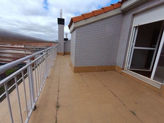 Foto 1 de Venta de dúplex en Villamediana de Iregua de 3 habitaciones con terraza y garaje