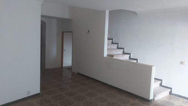 Foto 2 de Venta de casa adosada en La Montañeta - La Goleta - El Cerrillo de 3 habitaciones con terraza