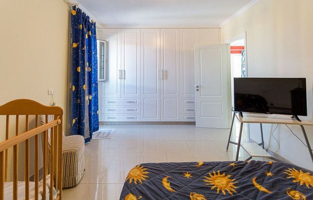 Foto 2 de Xalet en venda a Playa de Arinaga de 4 habitacions amb terrassa