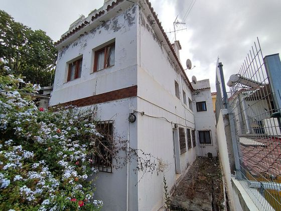 Foto 1 de Venta de casa en Monte Lentiscal-Las Meleguinas de 5 habitaciones con terraza