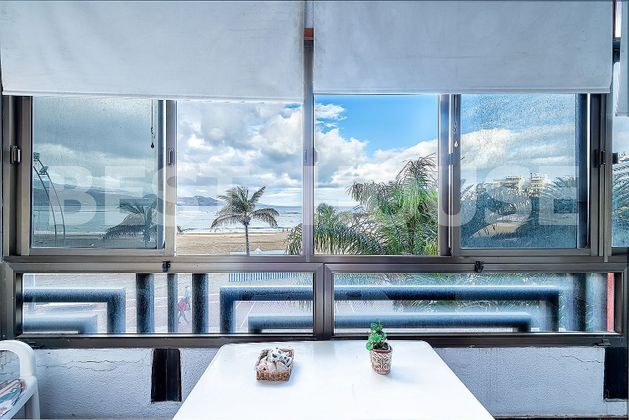 Foto 2 de Piso en venta en Santa Catalina - Canteras de 3 habitaciones con terraza y garaje