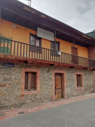 Foto 2 de Casa en venta en La Villa - Bazuelo de 4 habitaciones con terraza