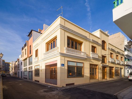 Foto 1 de Edifici en venda a Centro - Arrecife de 1200 m²