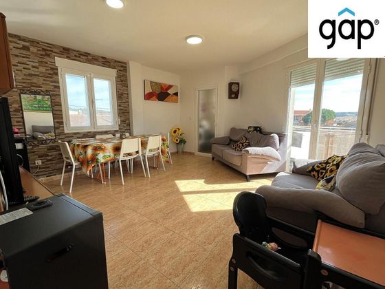 Foto 1 de Pis en venda a Arcas del Villar de 2 habitacions amb terrassa i garatge