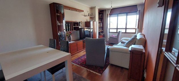 Foto 1 de Pis en venda a Lakua - Arriaga de 4 habitacions amb terrassa i garatge