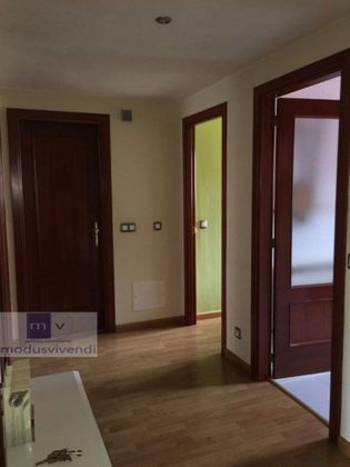 Foto 1 de Pis en venda a Trobajo del Camino de 2 habitacions amb garatge i calefacció