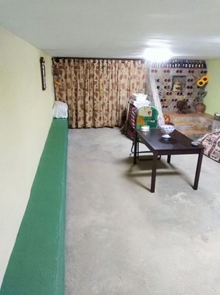 Foto 2 de Venta de casa en calle Orellana de 3 habitaciones con terraza y garaje