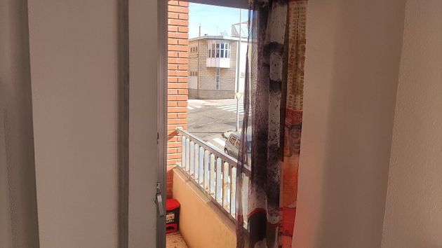 Foto 2 de Pis en venda a Pizarrales de 2 habitacions amb balcó i calefacció
