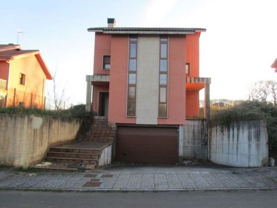 Foto 1 de Xalet en venda a calle Feás de 4 habitacions amb terrassa i garatge