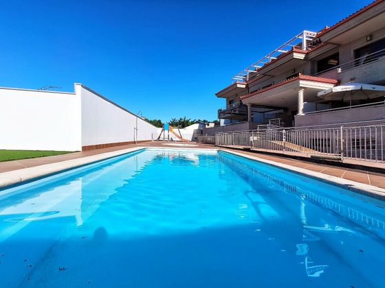 Foto 2 de Pis en venda a calle Barbeito de 2 habitacions amb piscina i garatge
